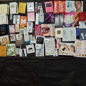 Lot of 50 makeup, skin & haircare samples